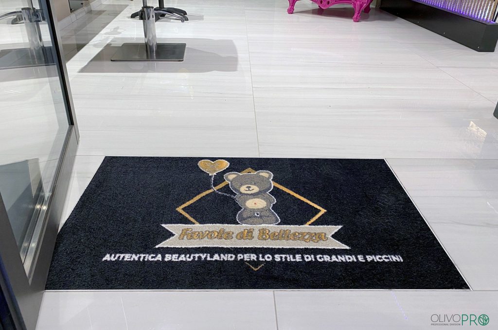 Zerbino-con-logo-salone-di-bellezza-Milano-favole-di-bellezza