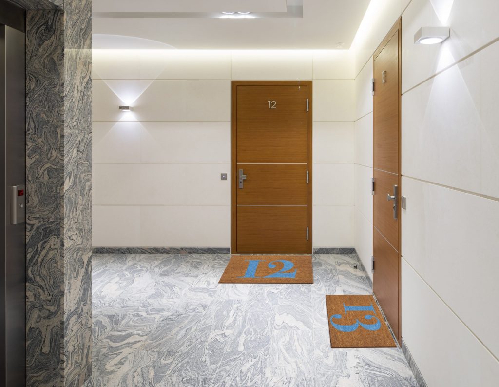 Tappeti zerbini per condomini su misura