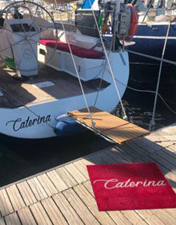 Tappeto-per-accoglienza-clienti-barca-a-vela