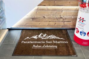 tappeto-personalizzato-con-logo