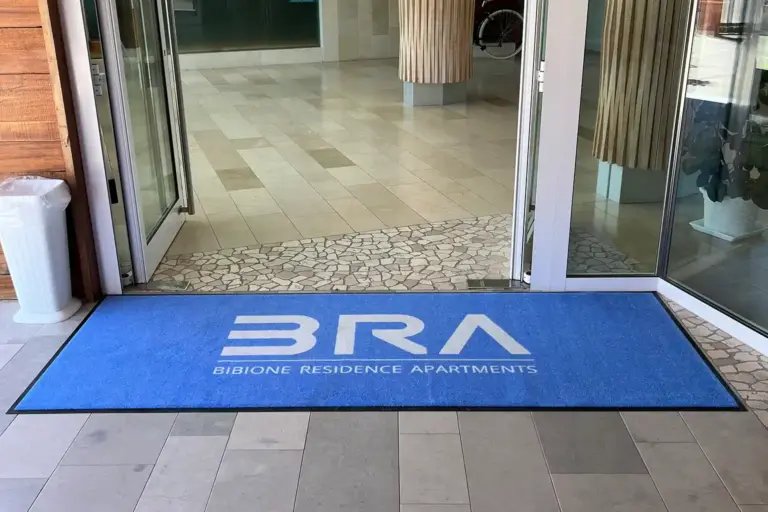 asciugapasso-personalizzato-con-logo